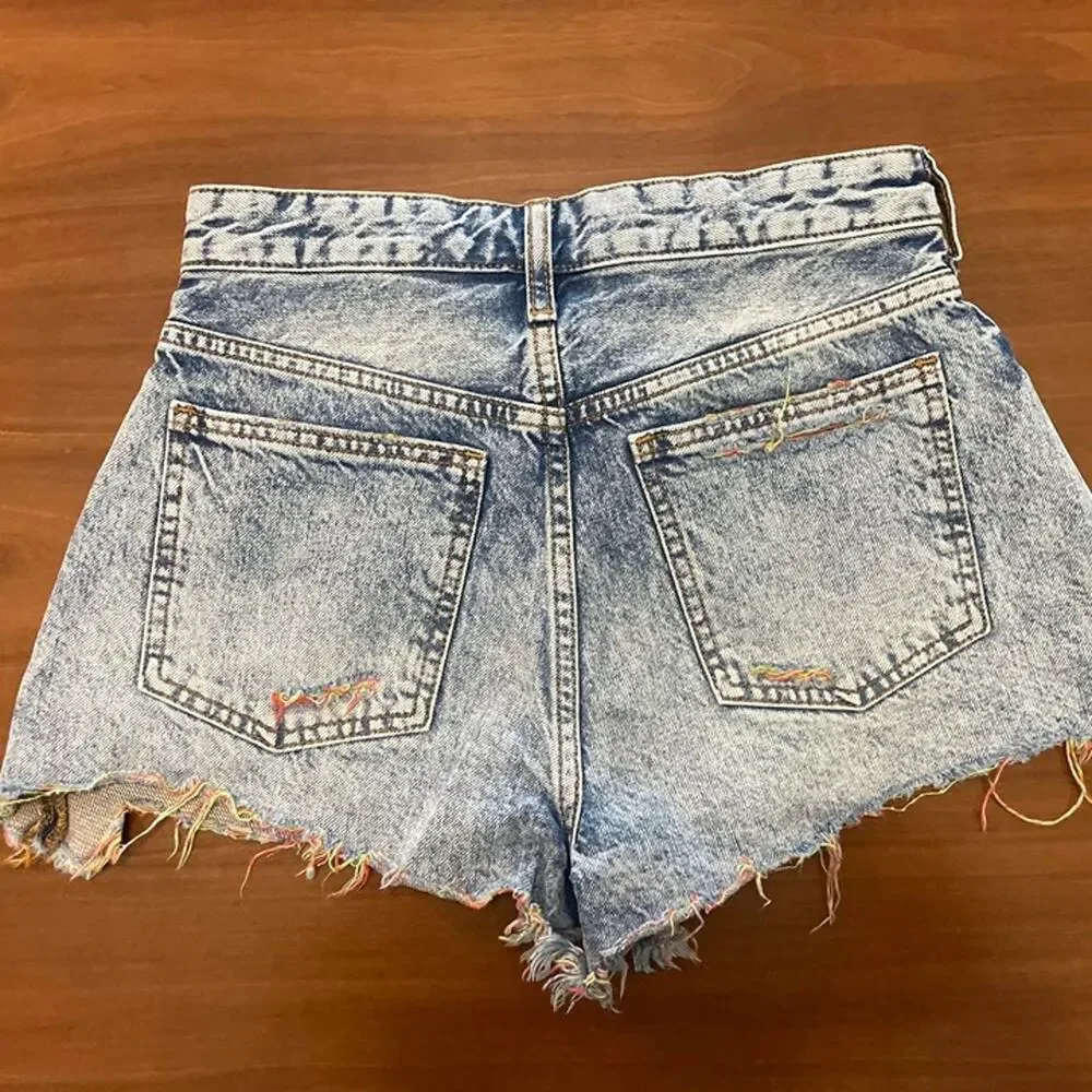 Anthropologie Pilcro Cutoff Denim Shorts – Size 25 - Picture 2 of 8